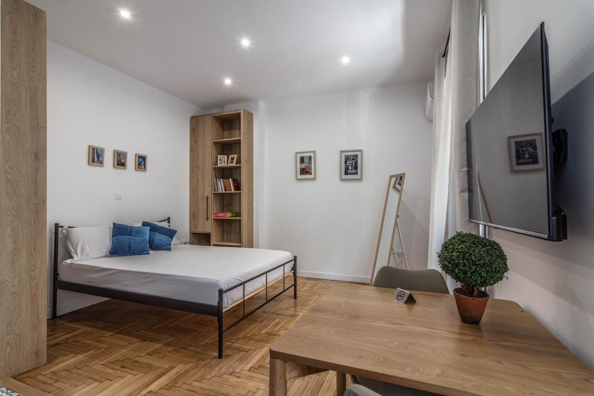 Apartment Aris Ampelokipoi *